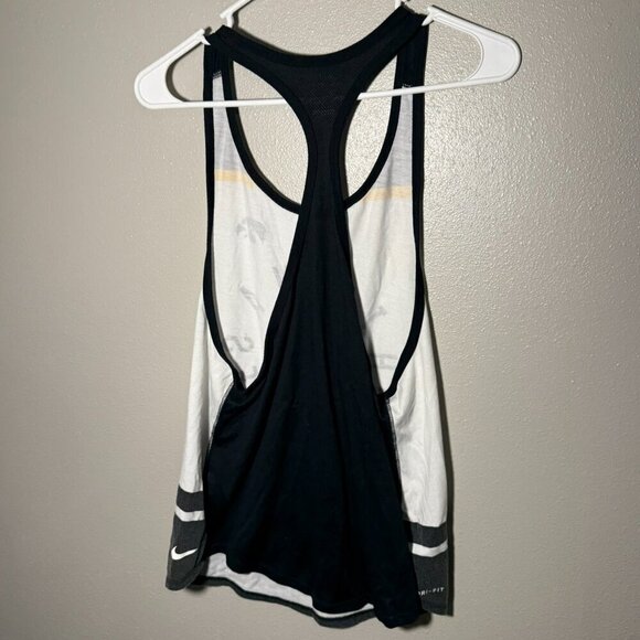 🏈Iowa Hawkeyes🏈 Nike tank top - Picture 4 of 4